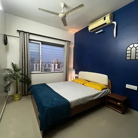 Arth House! Theatre & Board-game 2bhk In The Sky! Apartment Mumbai