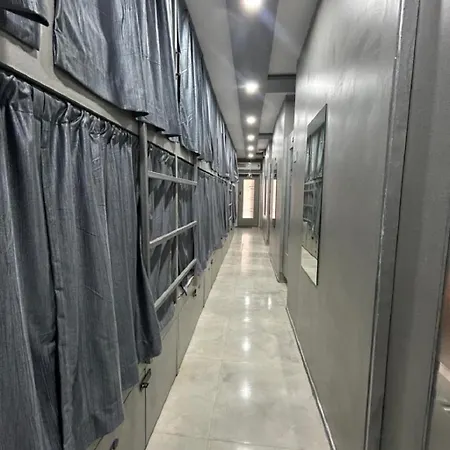 Hostel Merhaba And Pg Near Seven Hill Hospital