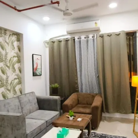 Ivy Urban Cozy 401 Private 1bhk 3 Min Nesco *
