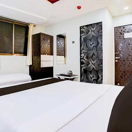 Super Collection O Asalpha Near International Airport Mumbai