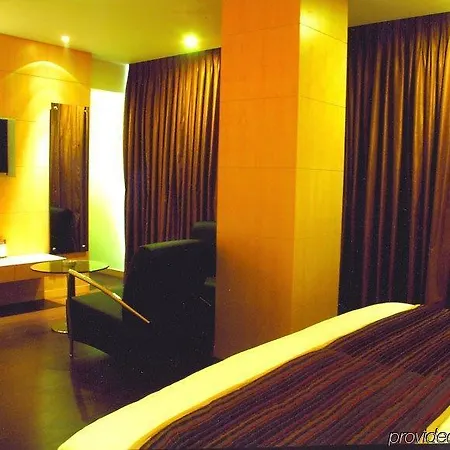 Hotel Ramee Guestline Dadar