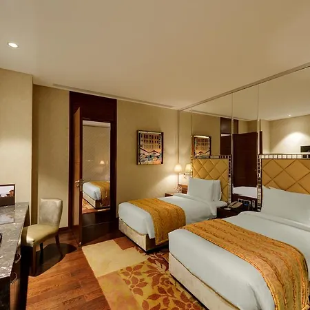 Niranta Transit Hotel Terminal 2 Arrivals/Landside 4*