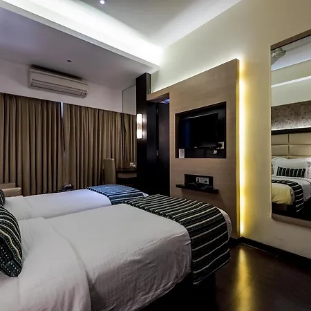 Hotel Oyo 3543 Santacruz East