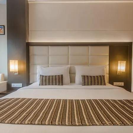 Hotel Oyo 3543 Santacruz East Mumbai