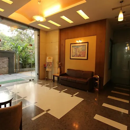 Oyo 489 Powai Hotel