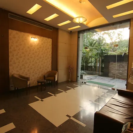 Hotel Oyo 489 Powai 3*