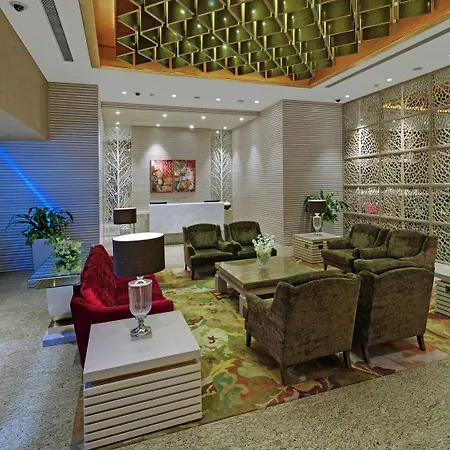 Niranta Transit Airport - At Arrivals Hotel 4*