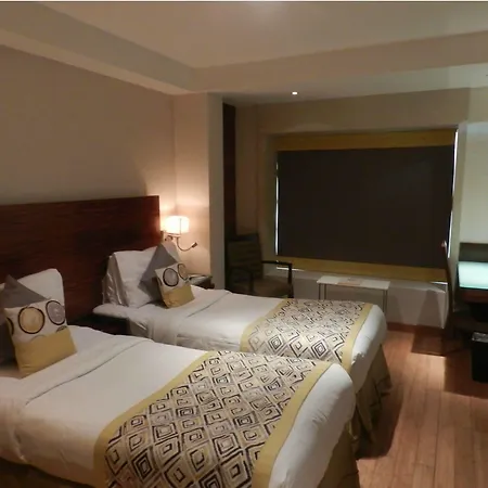 Bawa Continental 3*