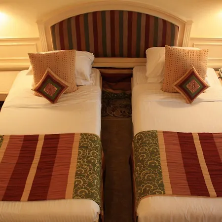 Hotel Bawa International 3*