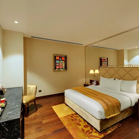 Hotel Niranta Transit Airport - At Arrivals 4*