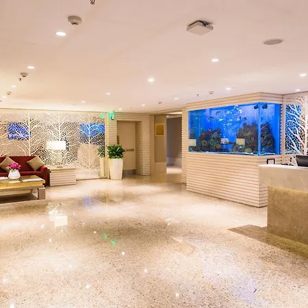 Niranta Transit Airport - At Arrivals Hotel 4*