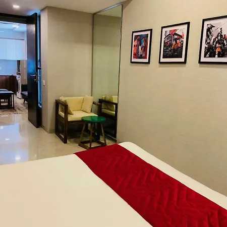 Apartment Theory9 Premium Service Khar