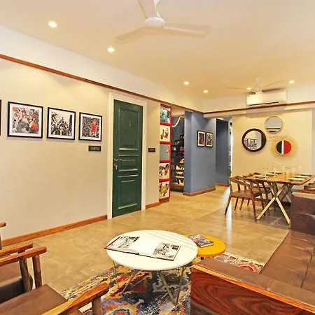 Theory9 Premium Service Khar Apartment