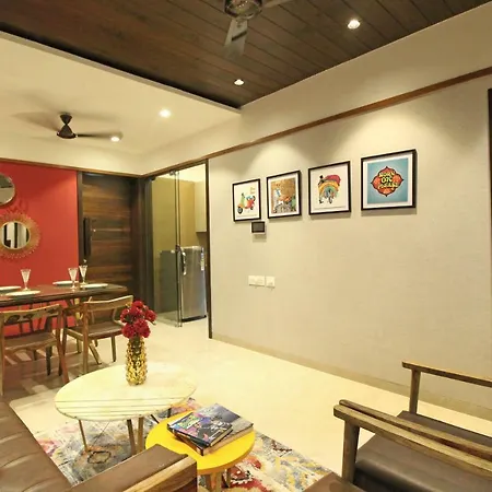 Theory9 Premium Service Khar *