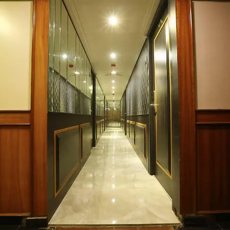 Gulf Hotel 3*