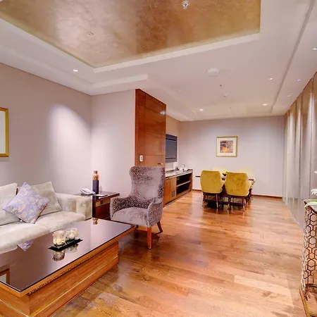 Niranta Transit Hotel Terminal 2 Arrivals/Landside Hotel