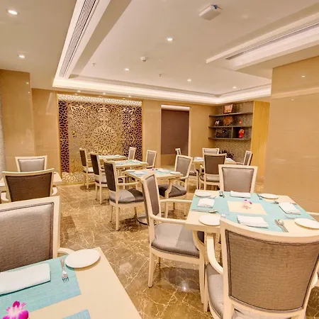 Niranta Transit Hotel Terminal 2 Arrivals/Landside Hotel 4*