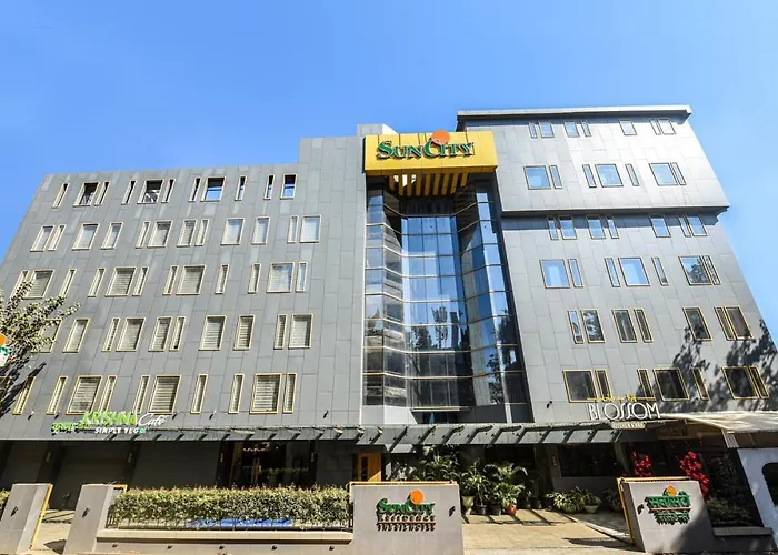 Hotel Suncity Residency