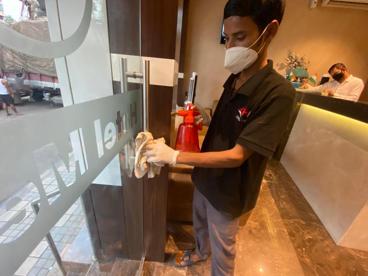 Hotel Meriton International Airport T-2 Mumbai