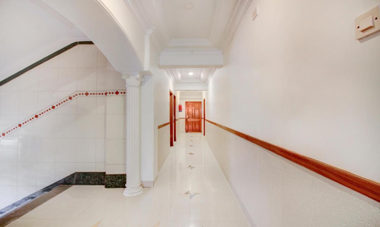 Hotel Treebo Cruz Royale Santacruz West