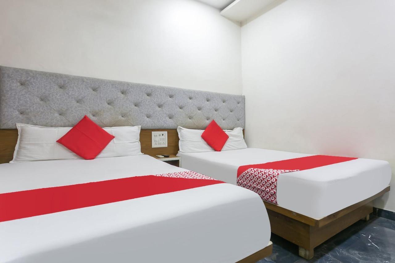 Oyo 77827 The New Balaji Residency 3*