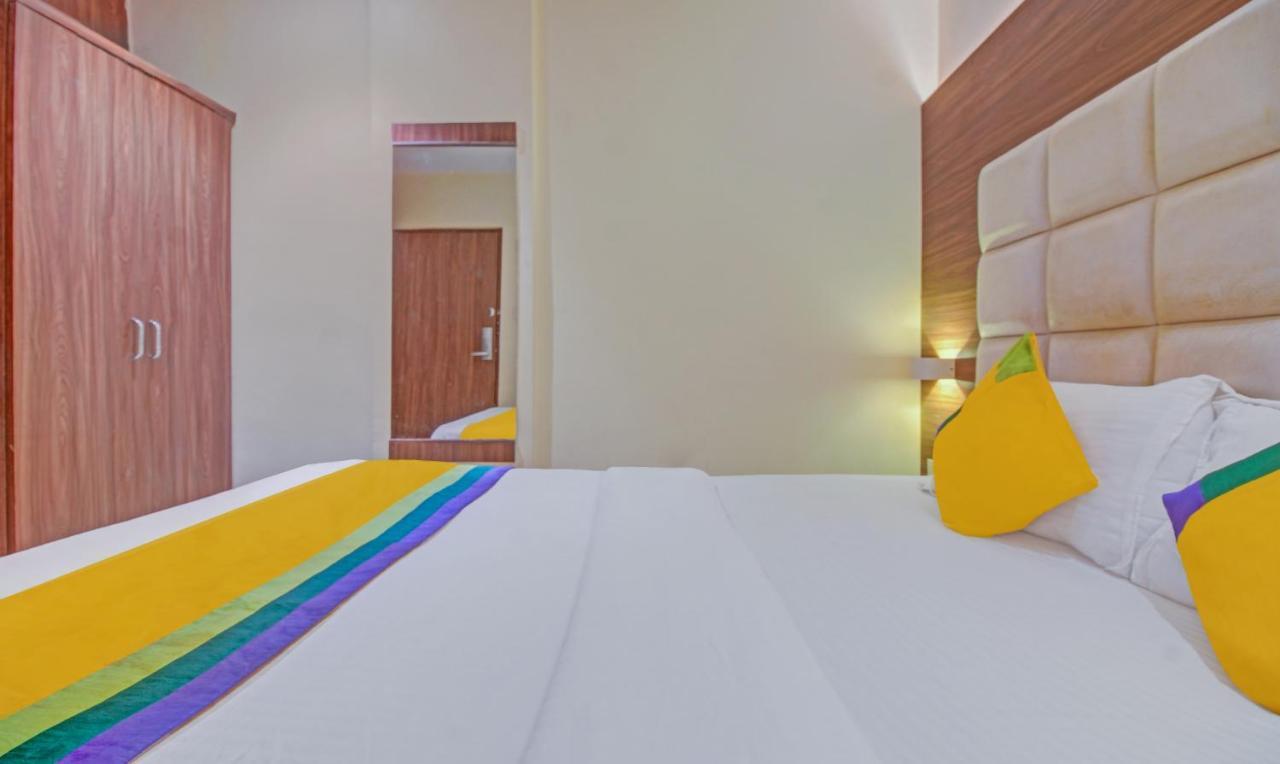 Treebo Trip Hotel Wellingten Andheri Mumbai