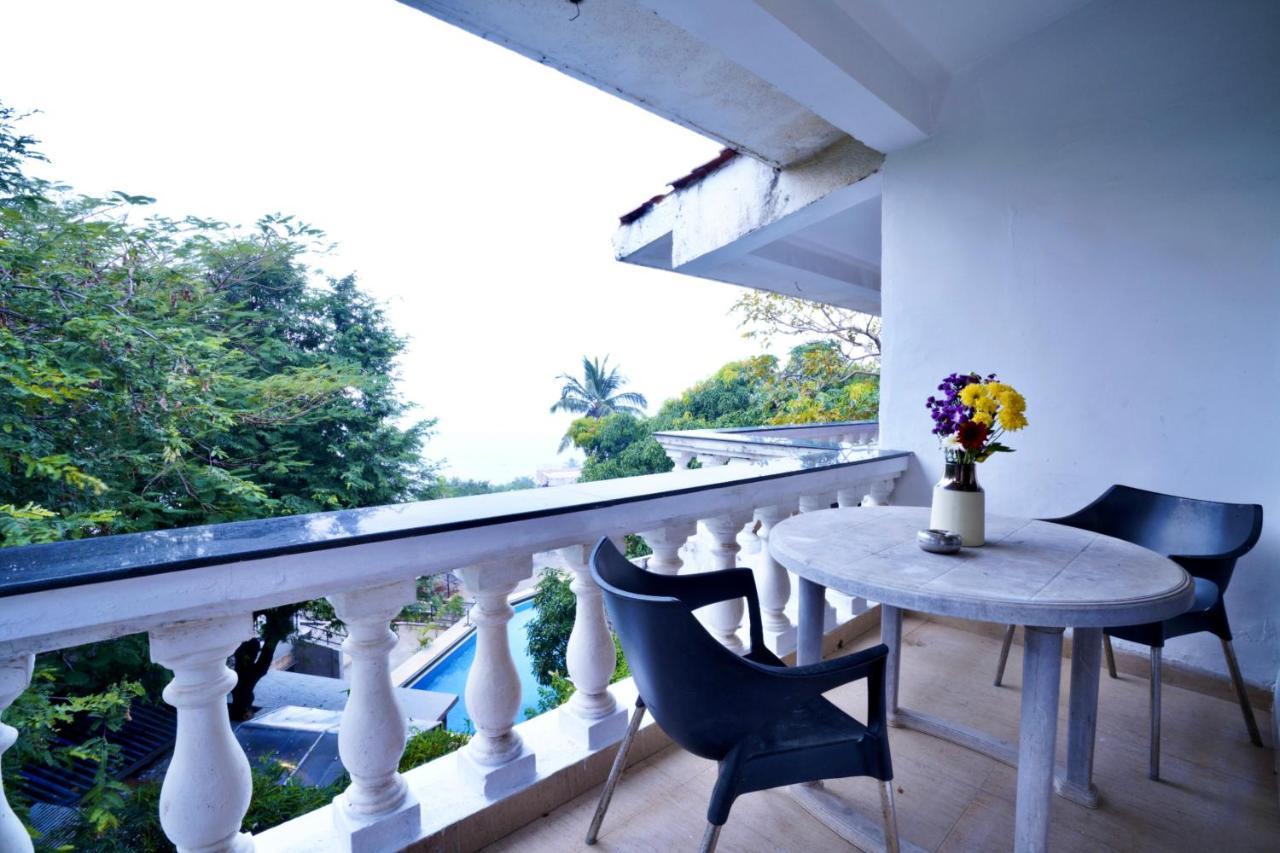 Eko - Tropical Apartment Mumbai