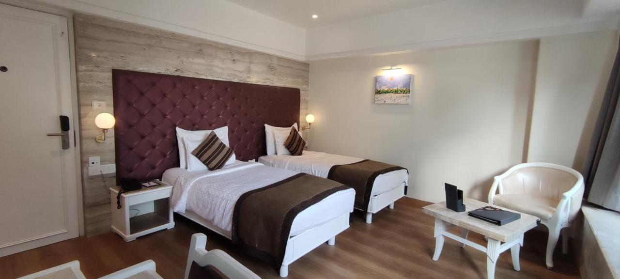 Hotel Executive Enclave
