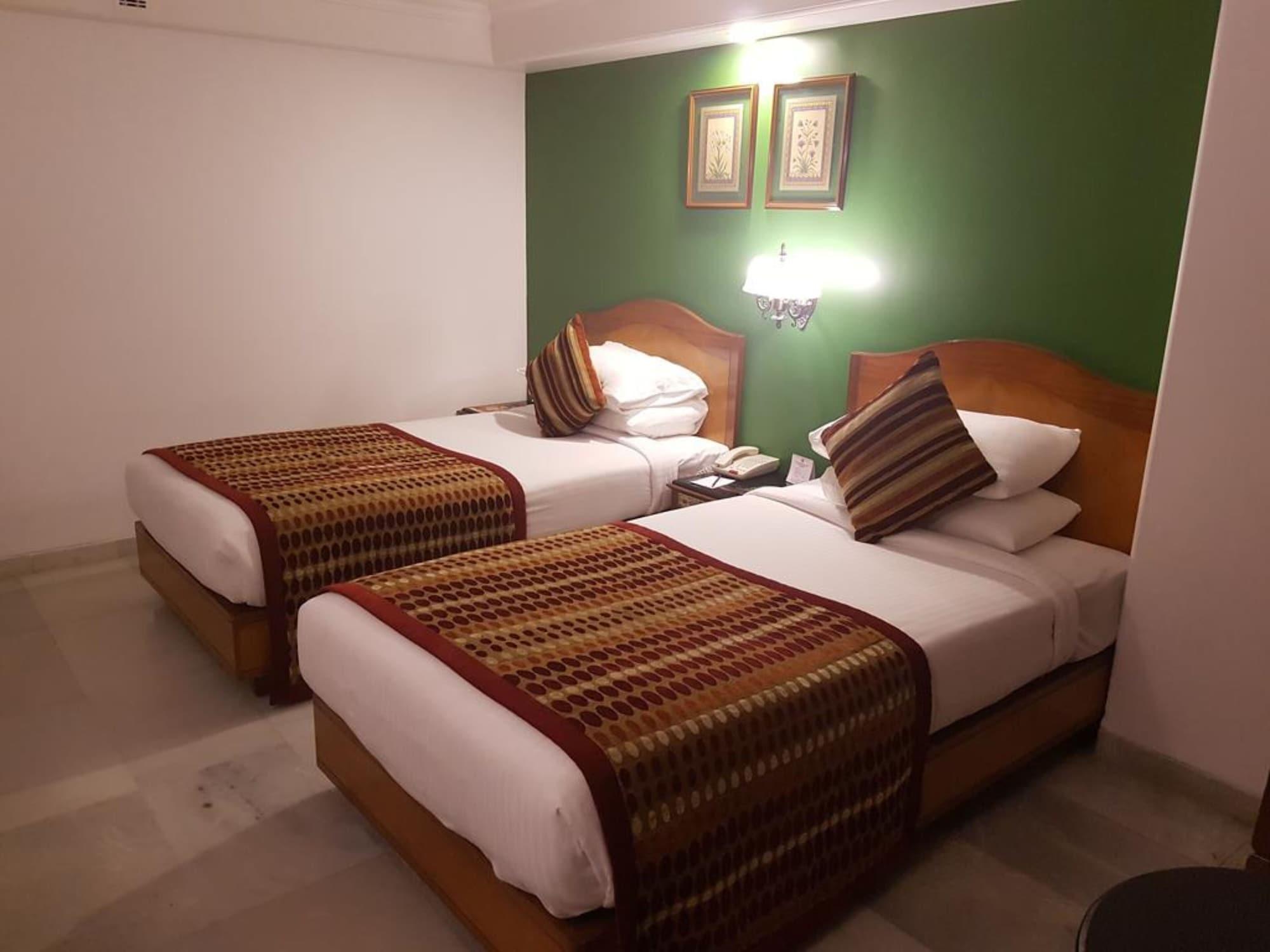 Hotel Ramee Guestline Dadar