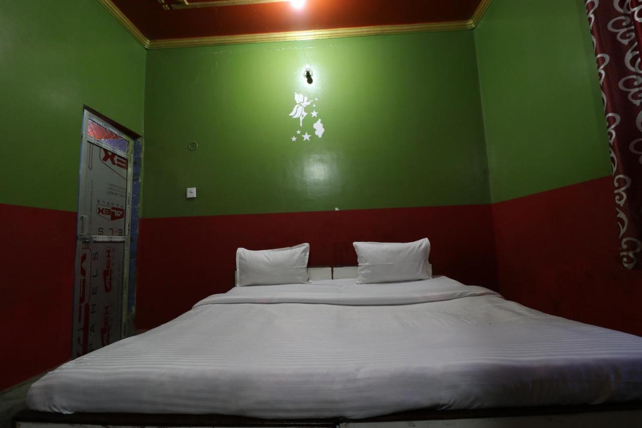 Hotel Oyo 44090 Classic Residency 3*