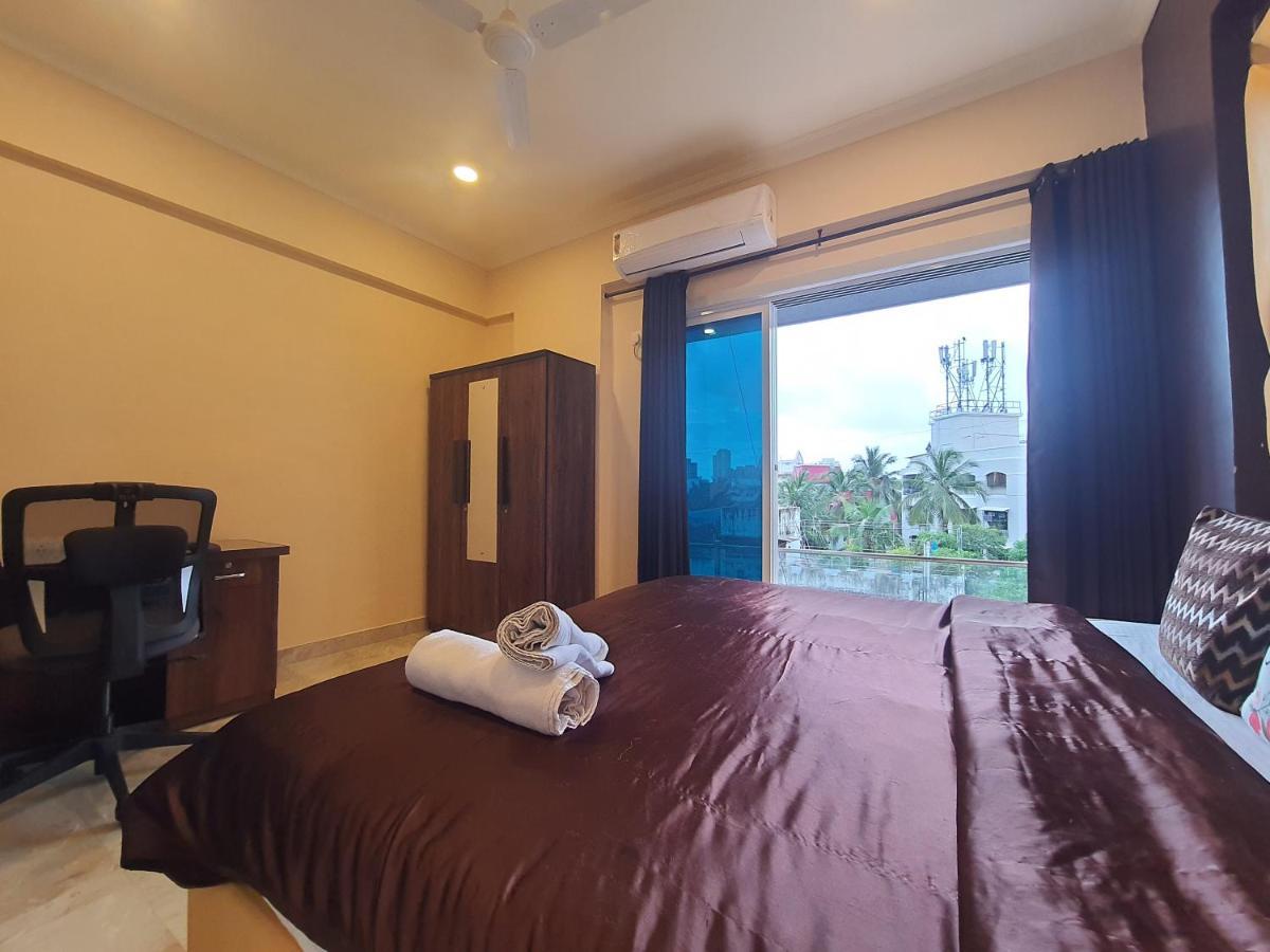 Osi Lilavati Bandra Apartment