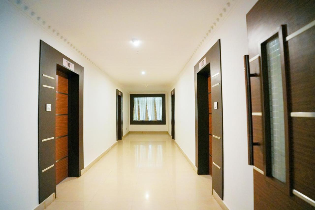Hotel Hotel Summer Sand Bombaim