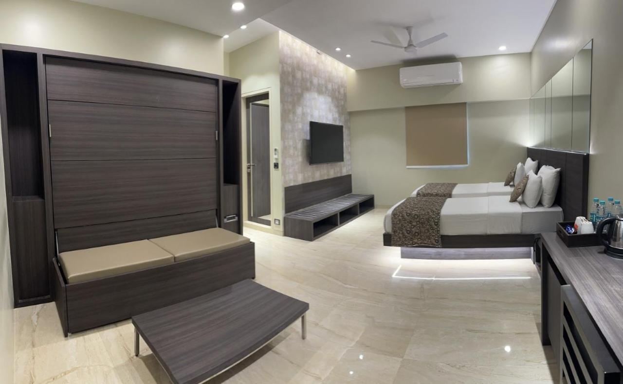 Hotel Landmark Mumbai