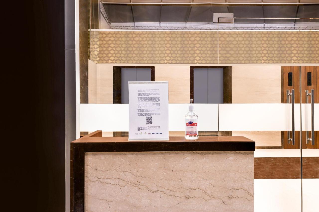 Lemon Tree Hotel, Kalina Bkc,