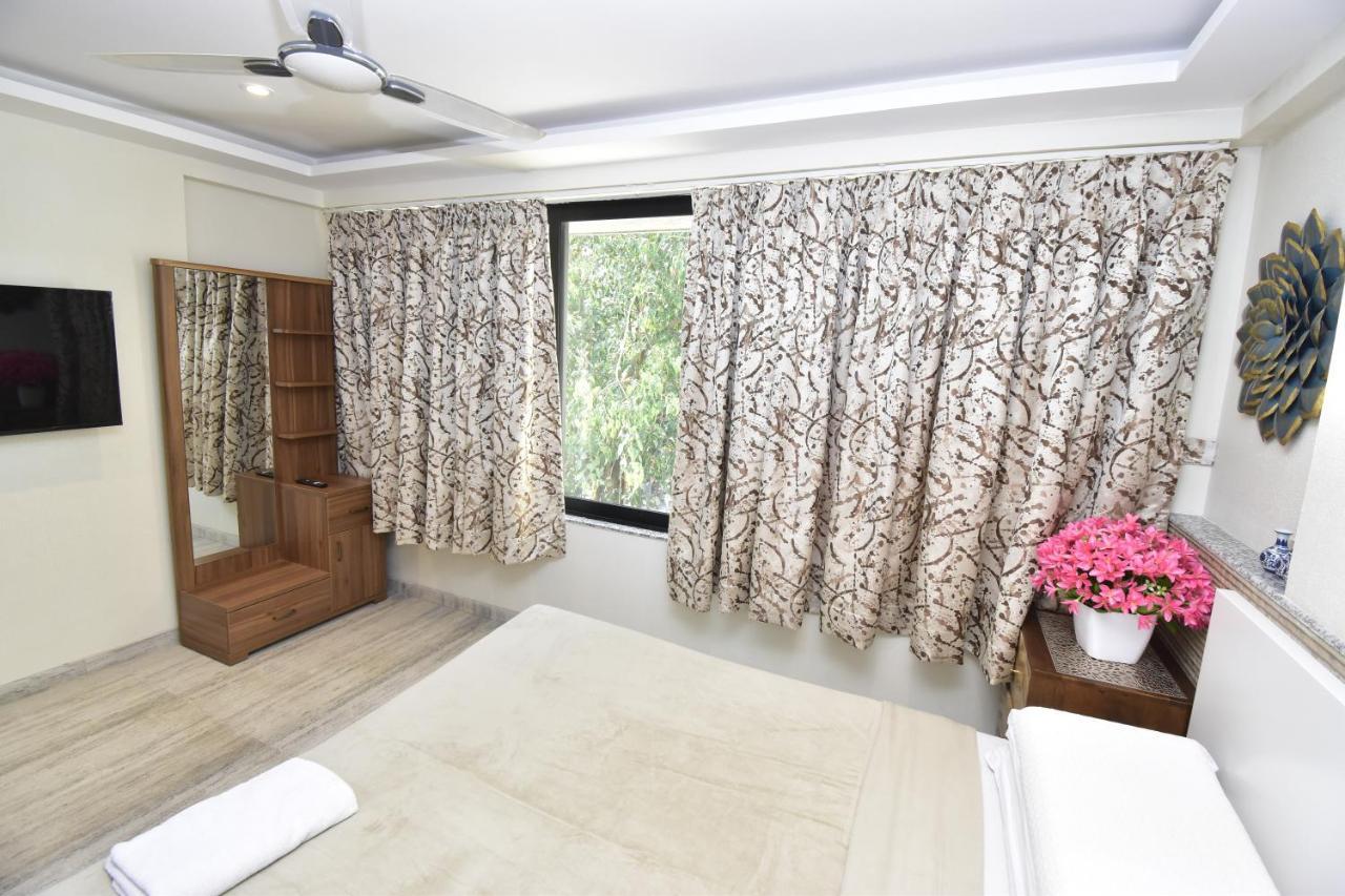 Sarkar Chambers Apartment