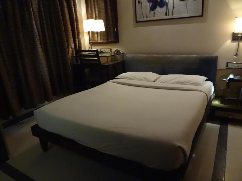 Apartamento Sapna Marine Bombaim