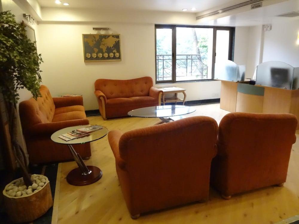 Hotel The International By Tunga 3*