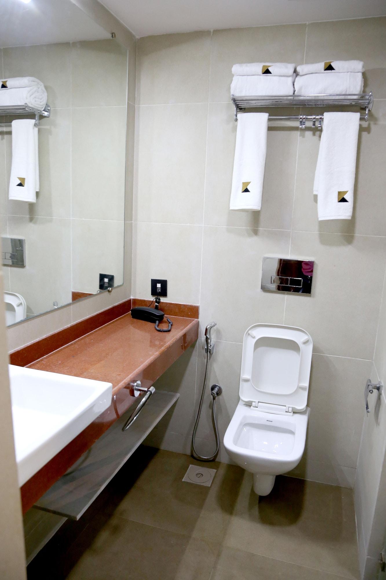 House Andheri East, Hotel 3*