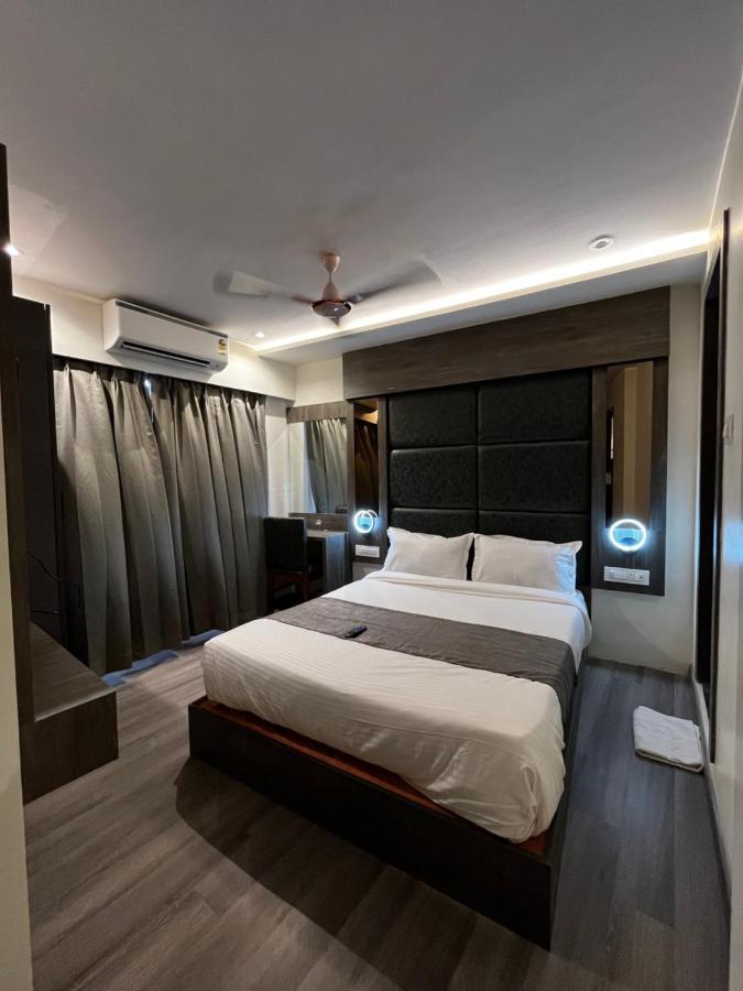 Classio Andheri - Near Dn Nagar Metro Station 3* Mumbai
