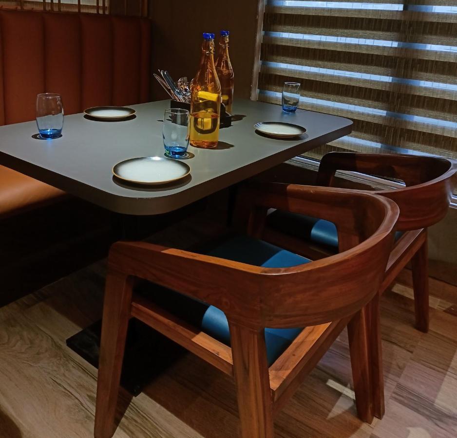 Hotel Aralia International Airport, 3*