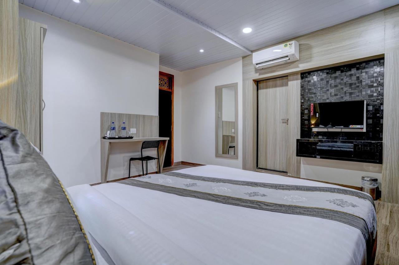 Arts International Mumbai