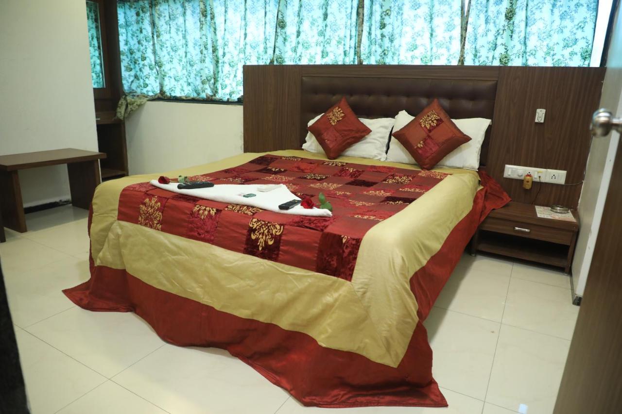 Shiv Leela Grand Mumbai