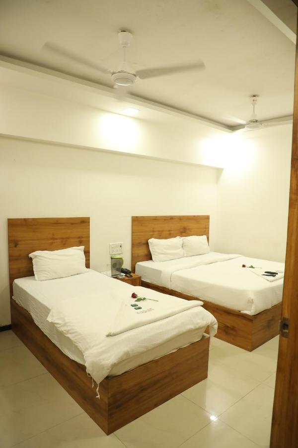 Shiv Leela Grand 2* Mumbai