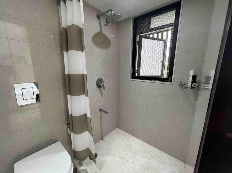 Kakad Classic 5, 16th Rd, Pali Village, Khar West By Connekt Homes * Bombaim