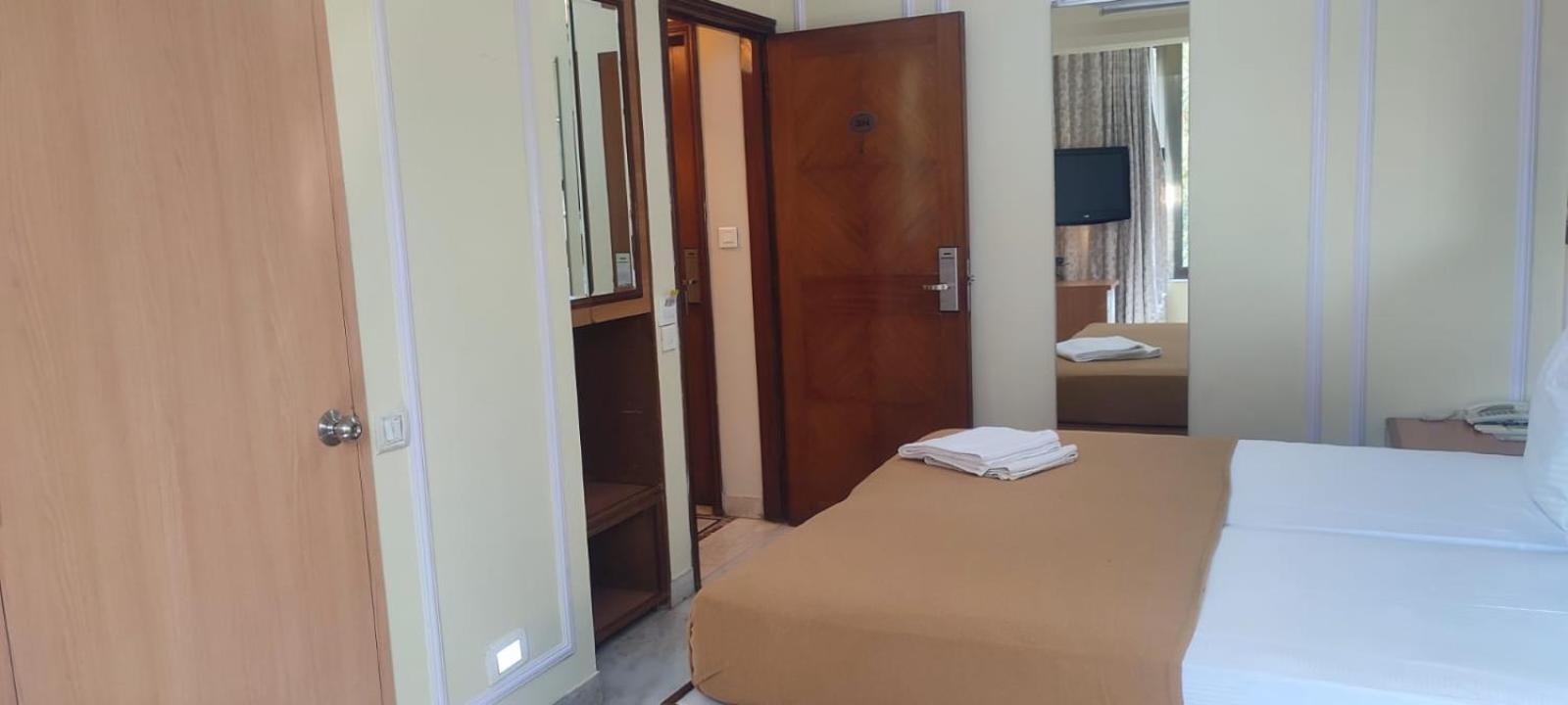 Royal Park Dockyard Hotel 3*