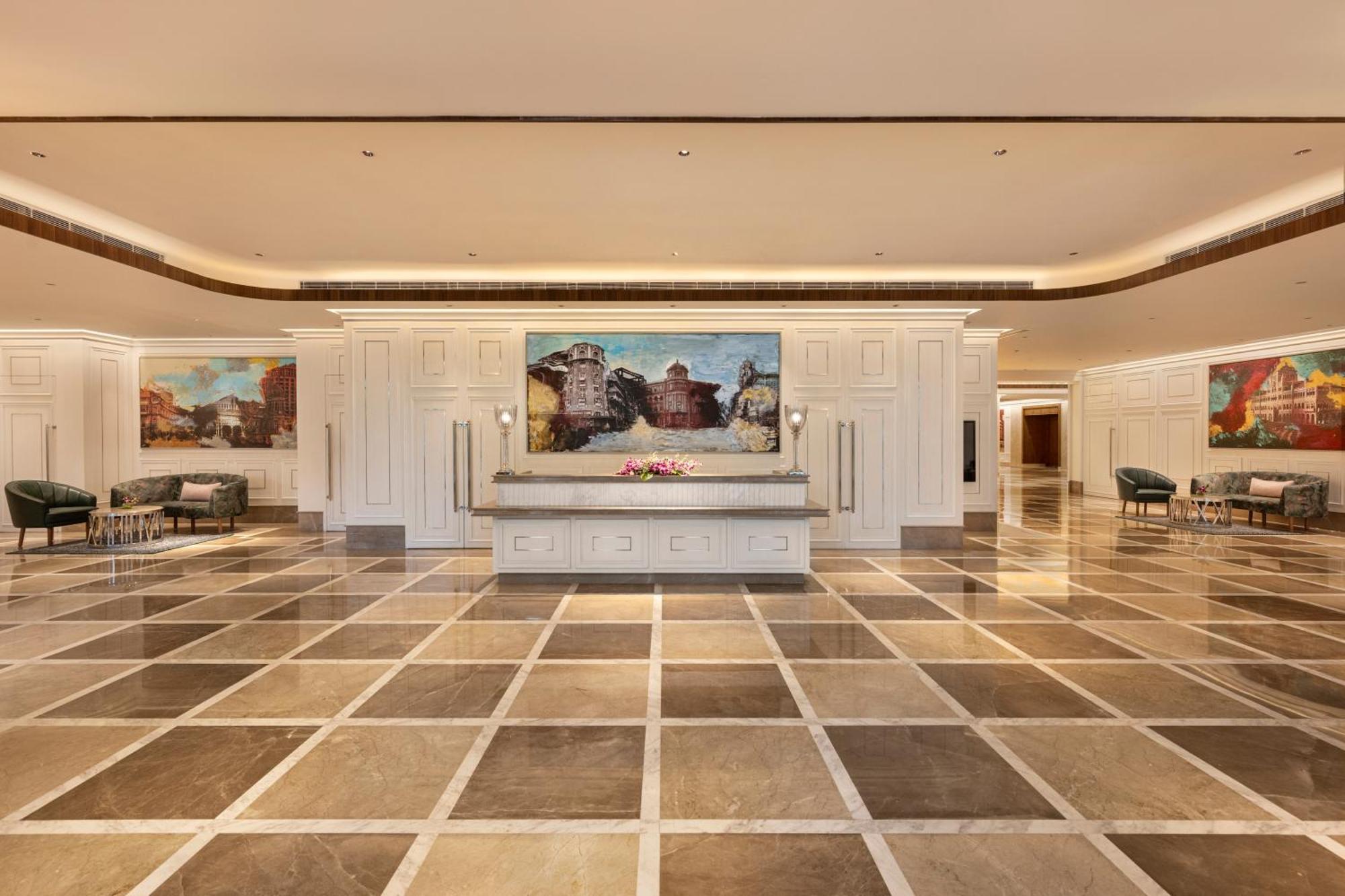 Hotel Aurika, International Airport - Luxury By Lemon Tree