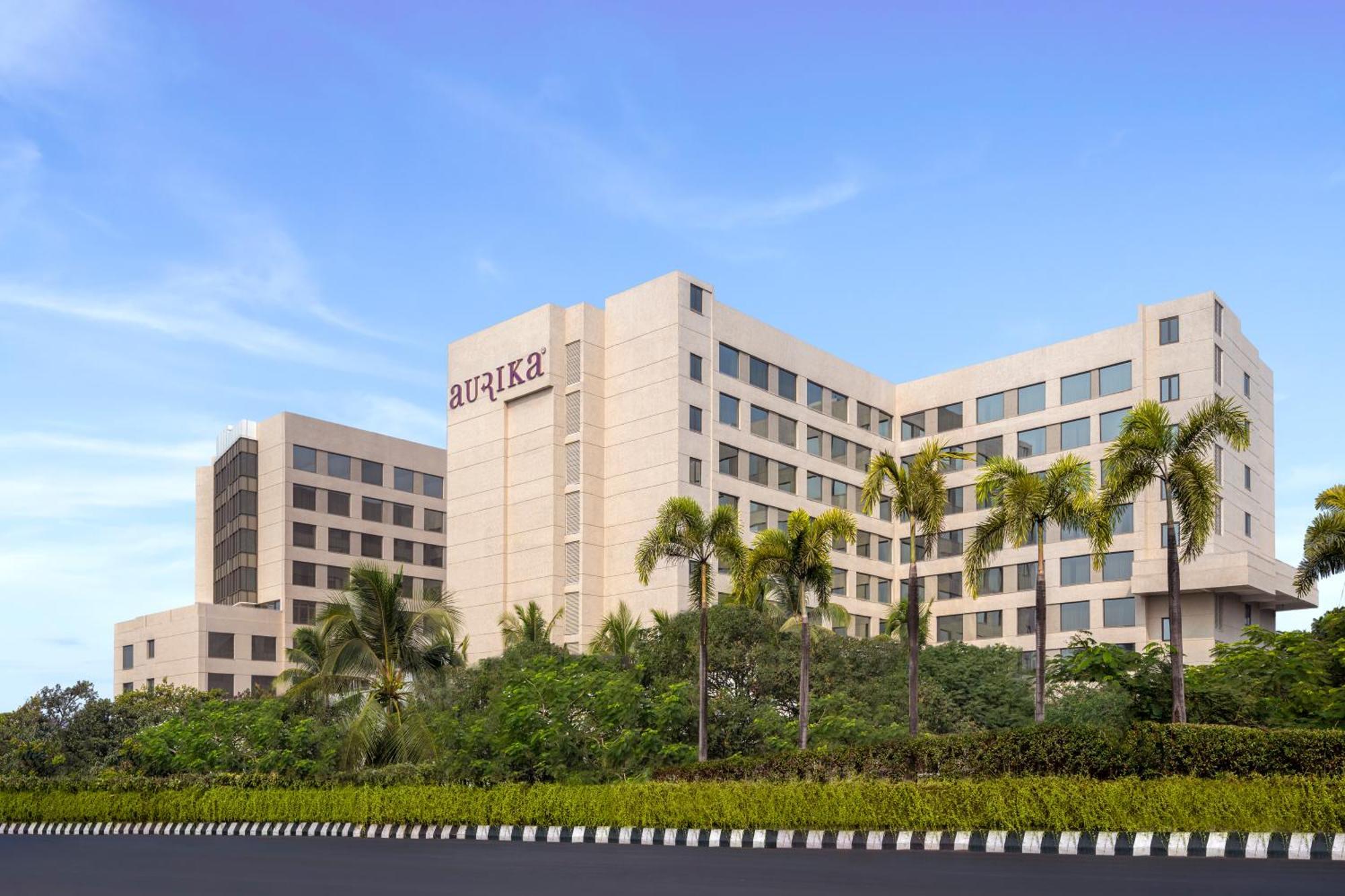 Aurika, International Airport - Luxury By Lemon Tree Hotel 5*