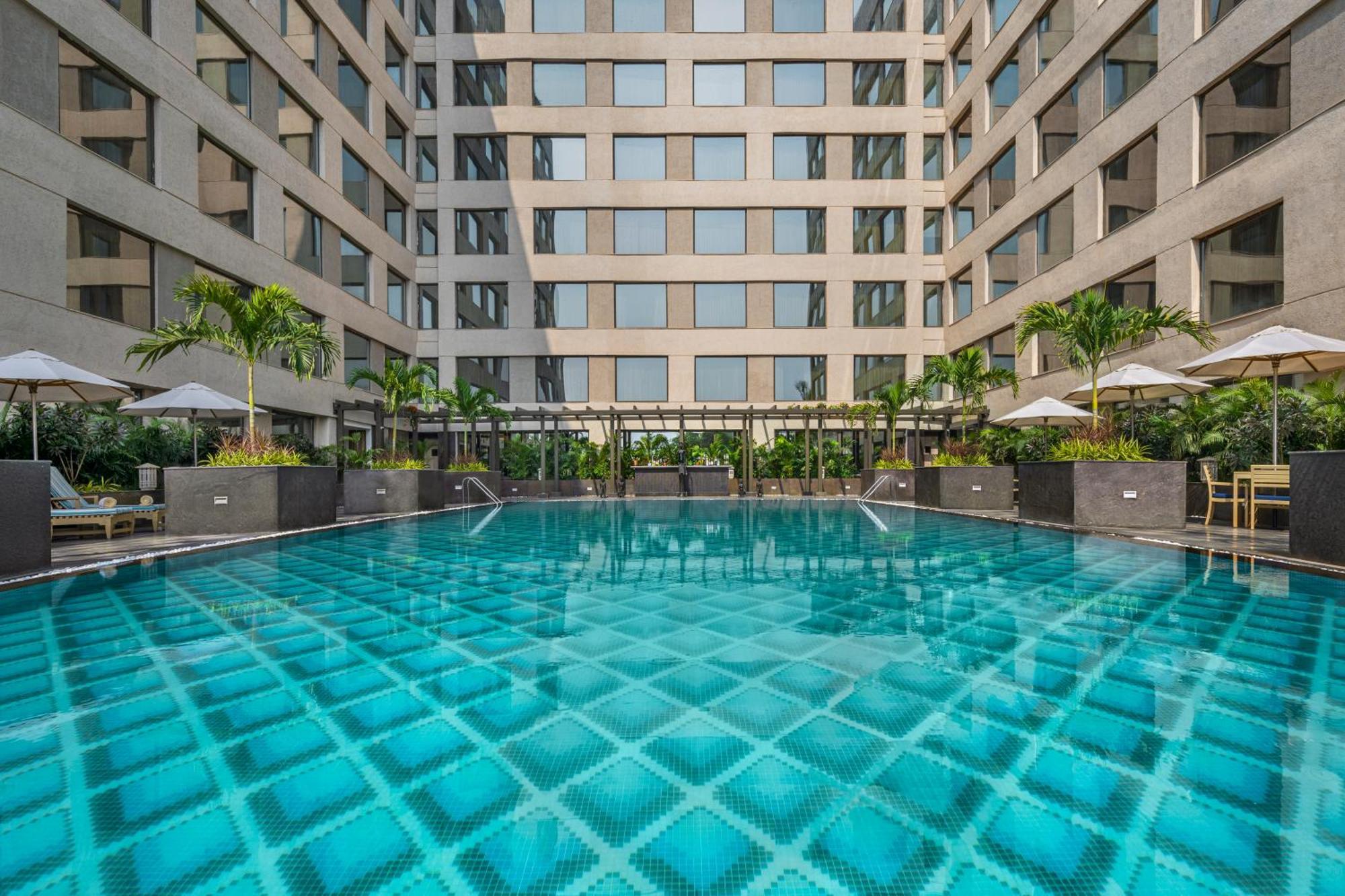 Aurika, International Airport - Luxury By Lemon Tree 5* Mumbai