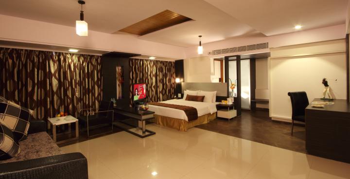 Nestor Hotel, Bombaim
