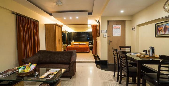 Hotel Metro Palace Bandra 3*